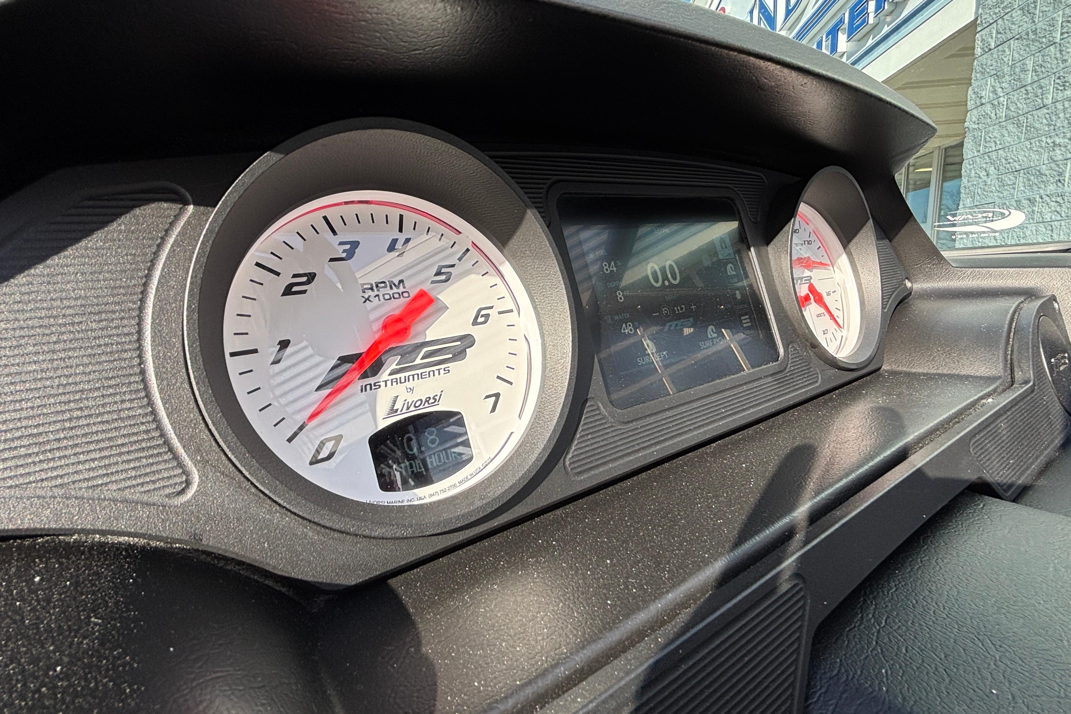 Dashboard of 2026 MB B52 23 Classic with RPM gauge and digital display.