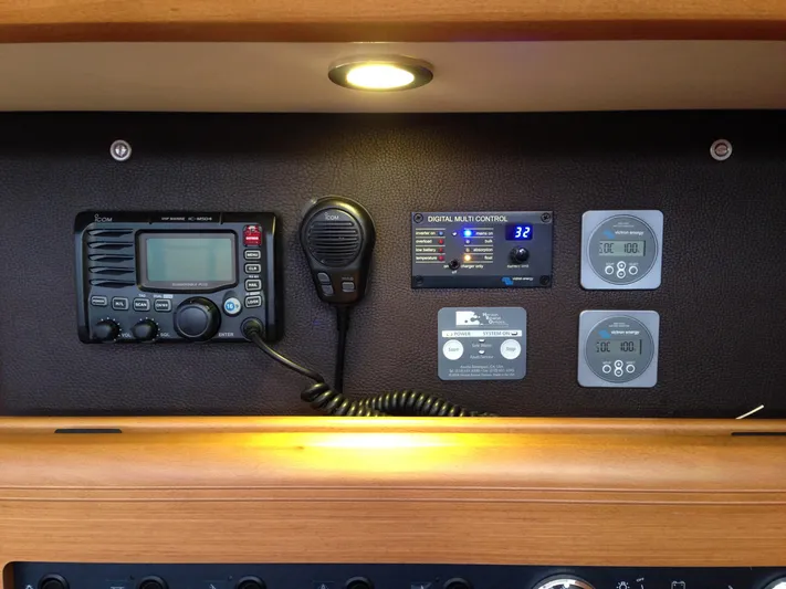  Yacht Photos Pics Upper Components