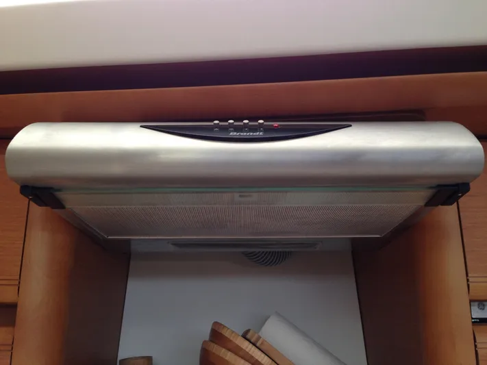  Yacht Photos Pics Electric Stove Vent