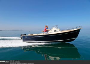 2023 Rhea 27 Escapade