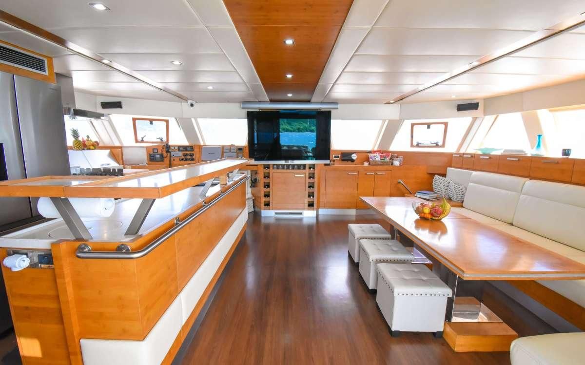 2011 Sunreef 68 