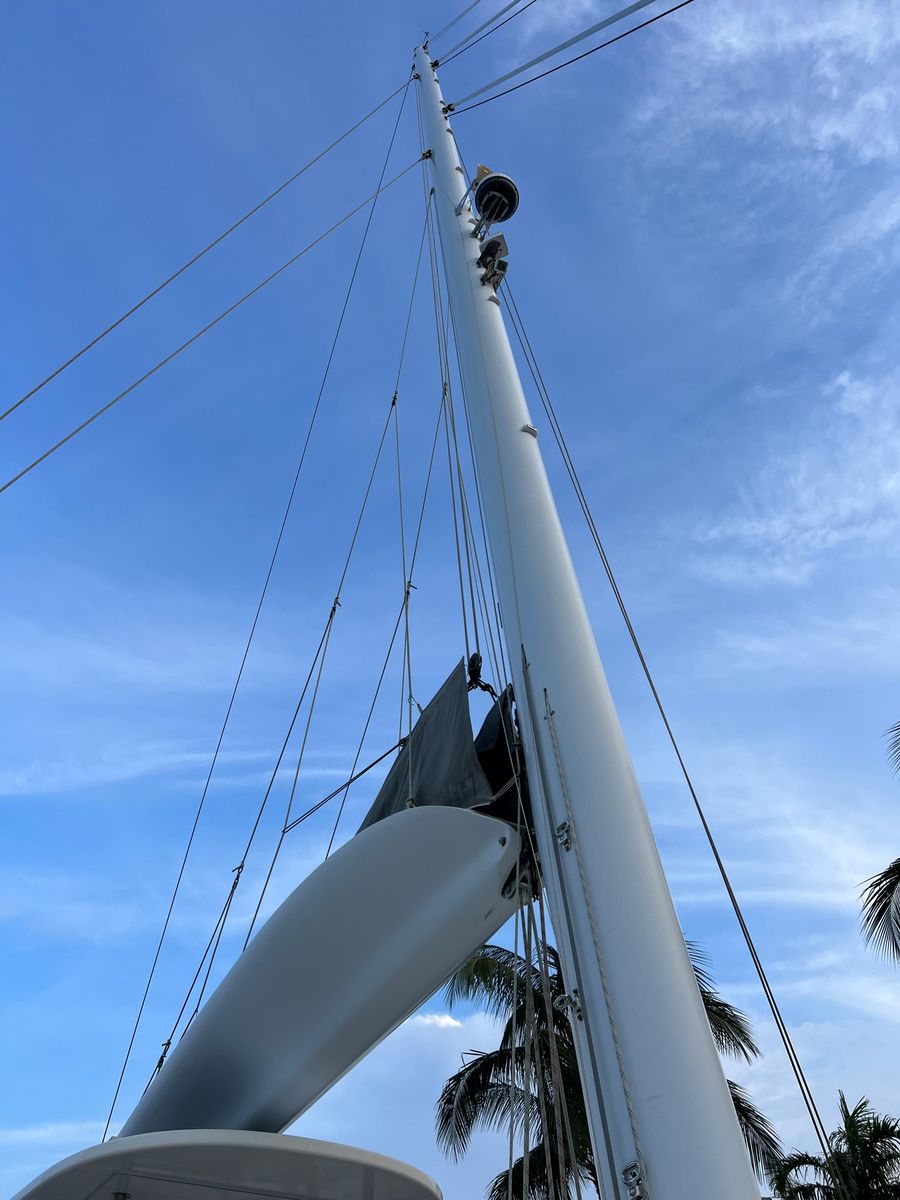 2011 Sunreef 68 