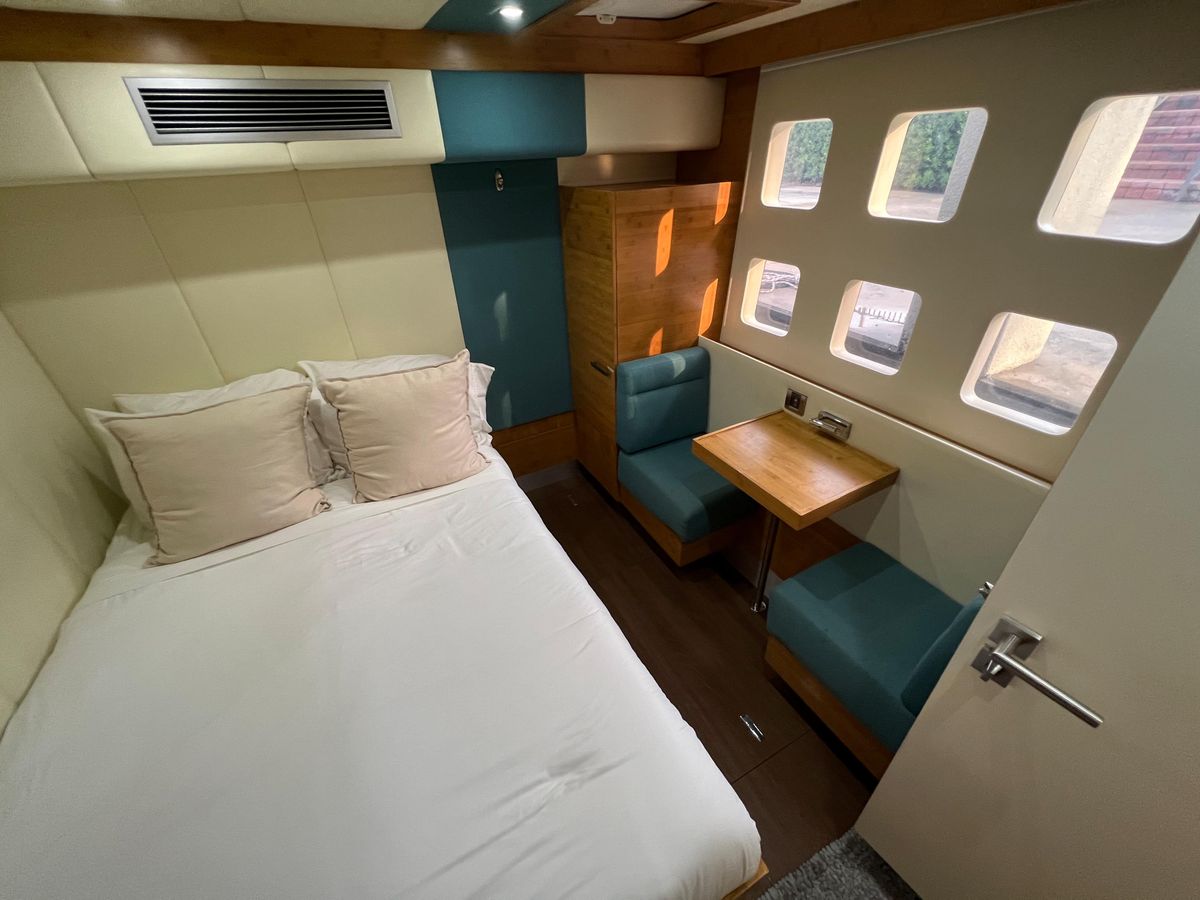 2011 Sunreef 68 