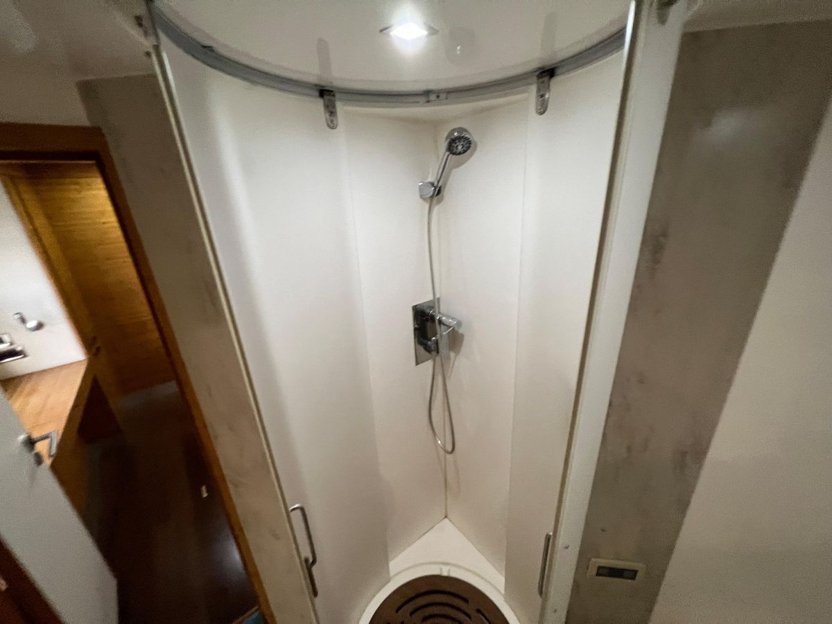 2011 Sunreef 68 