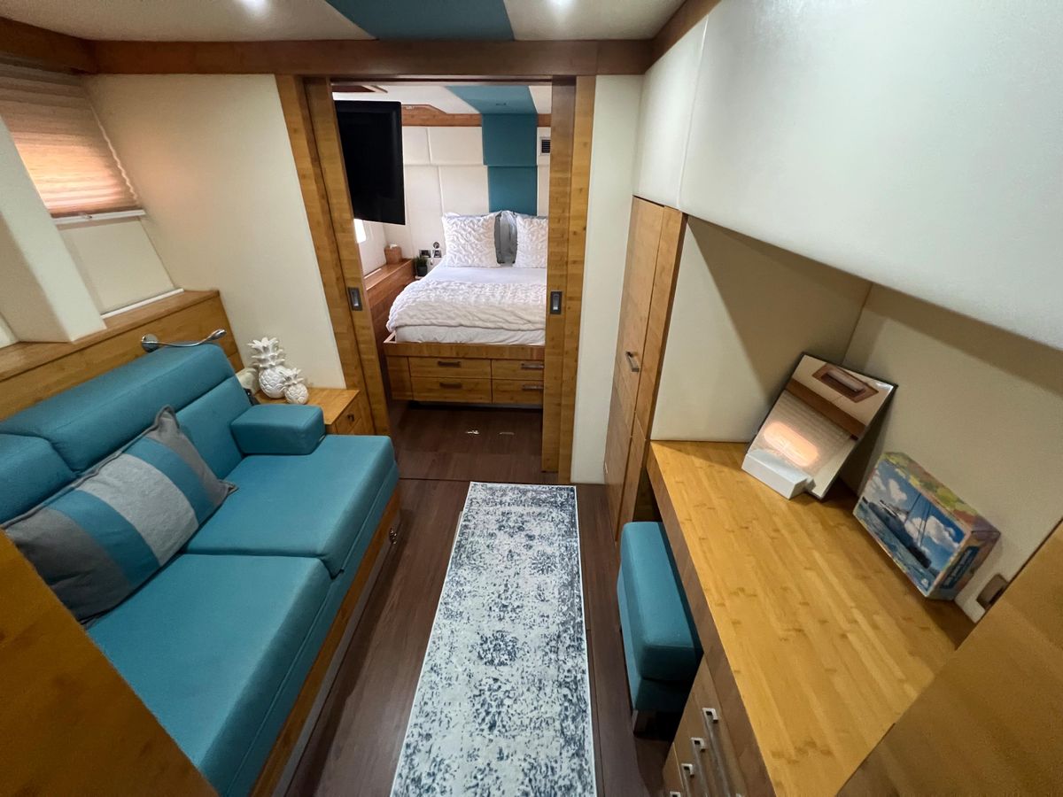 2011 Sunreef 68 