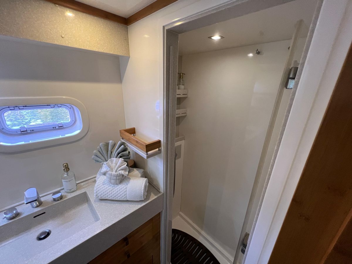 2011 Sunreef 68 