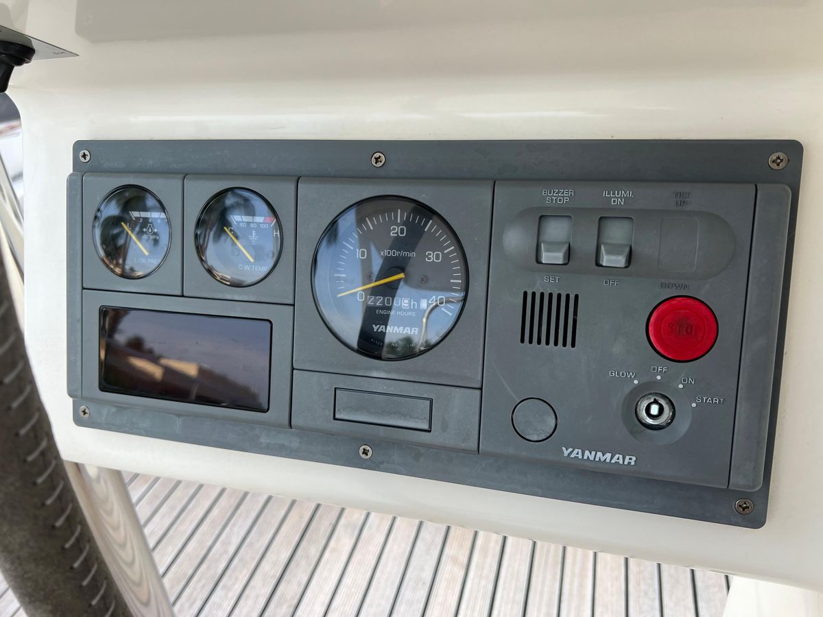 2011 Sunreef 68 