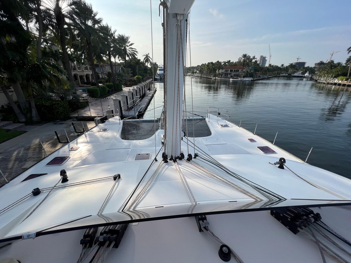2011 Sunreef 68 
