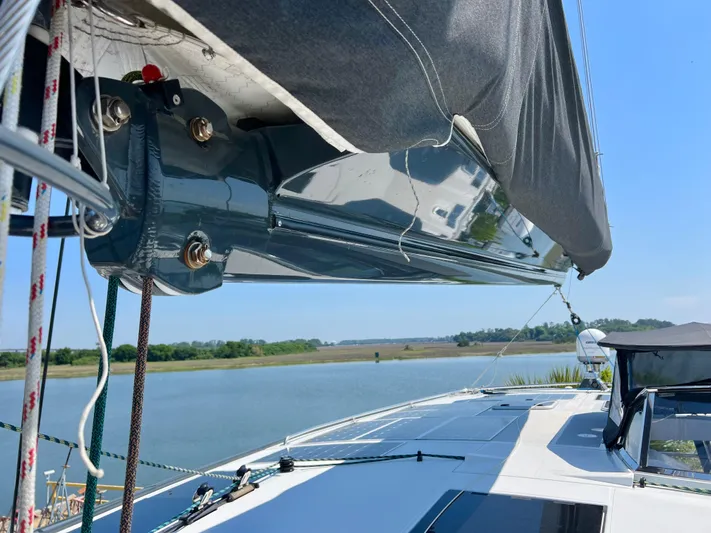 Rogue Yacht Photos Pics 