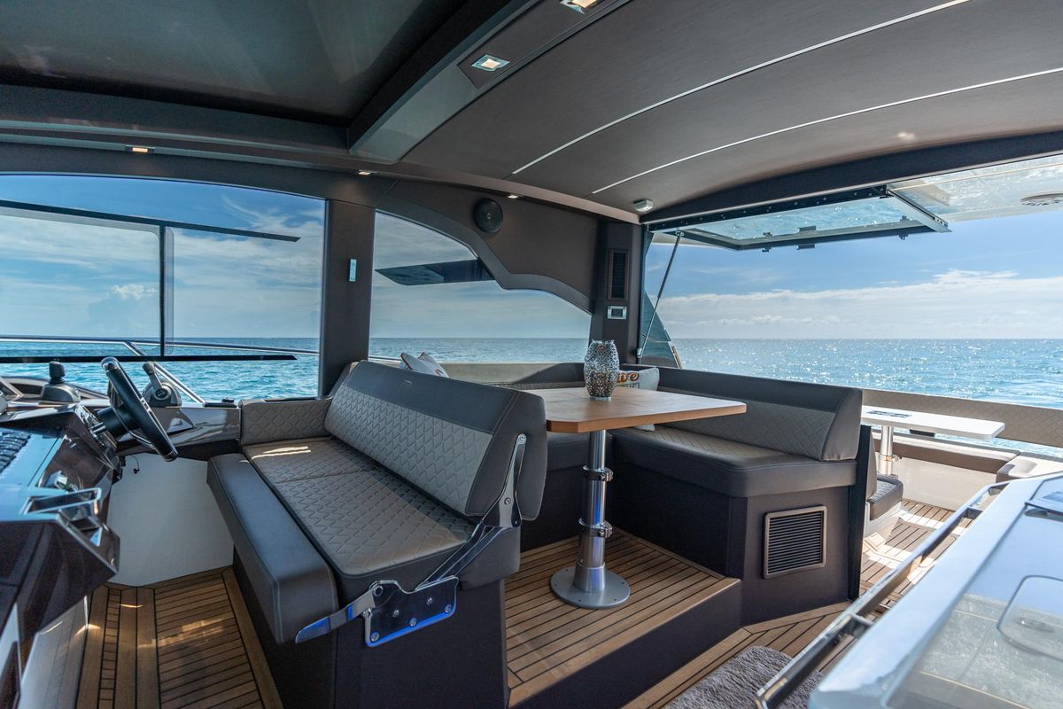 2022 Galeon 42 