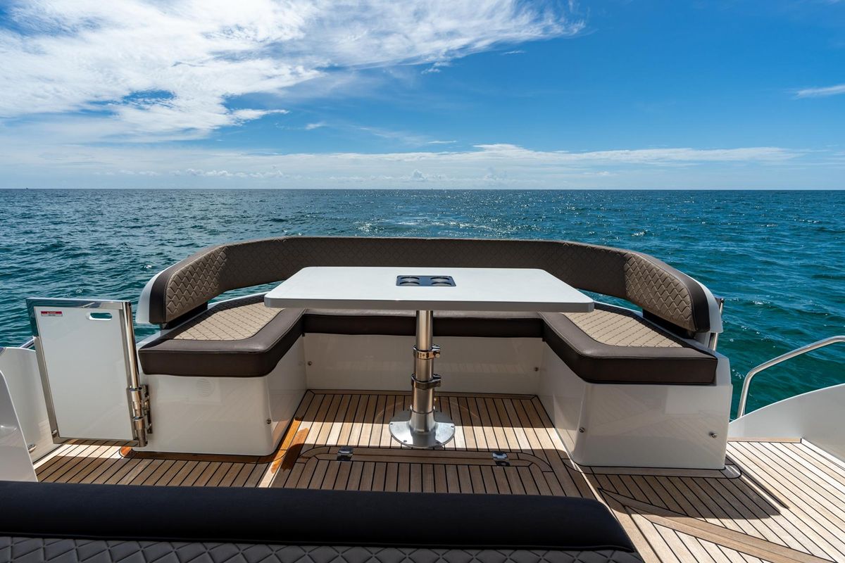 2022 Galeon 42 