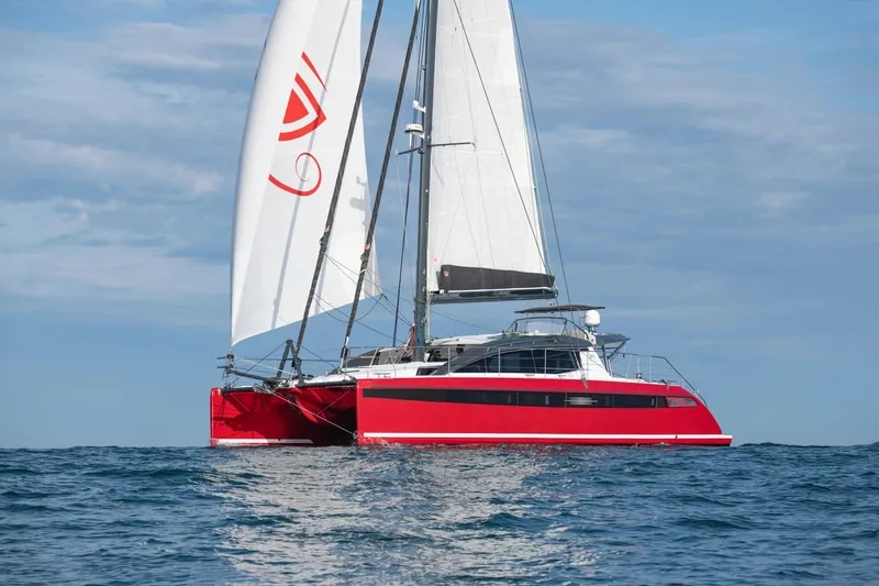 Rogue Yacht Photos Pics 