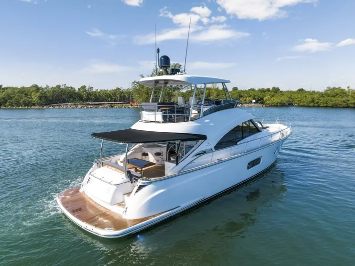  Yacht Photos Pics 2025 Belize 54 Daybridge - Image 2