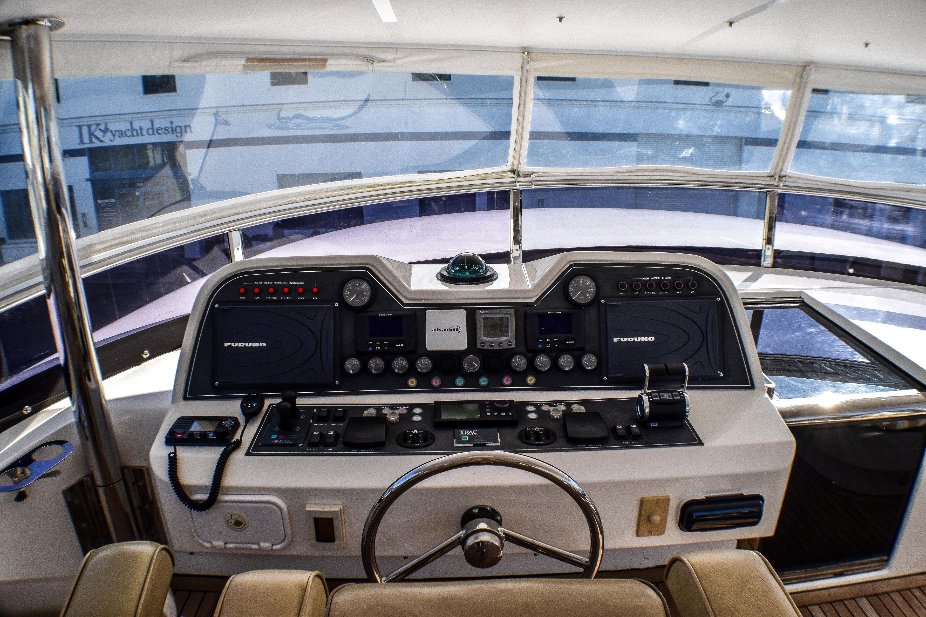 Yacht