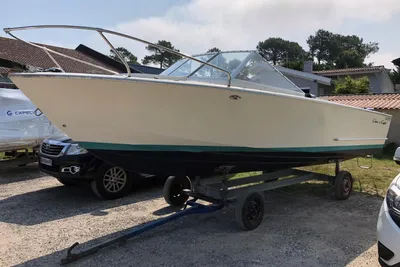 1968 Chris-Craft Corsair 23 Lancer