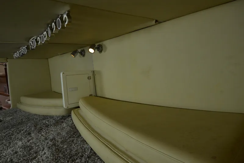 Flying Norseman II Yacht Photos Pics Interior cabin of 2007 Fountain 38 Sportfish Cruiser OB with seating and lighting.