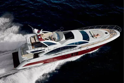 Azimut 72S