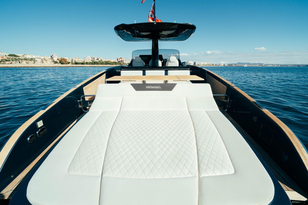 2023 Solaris Power 44 