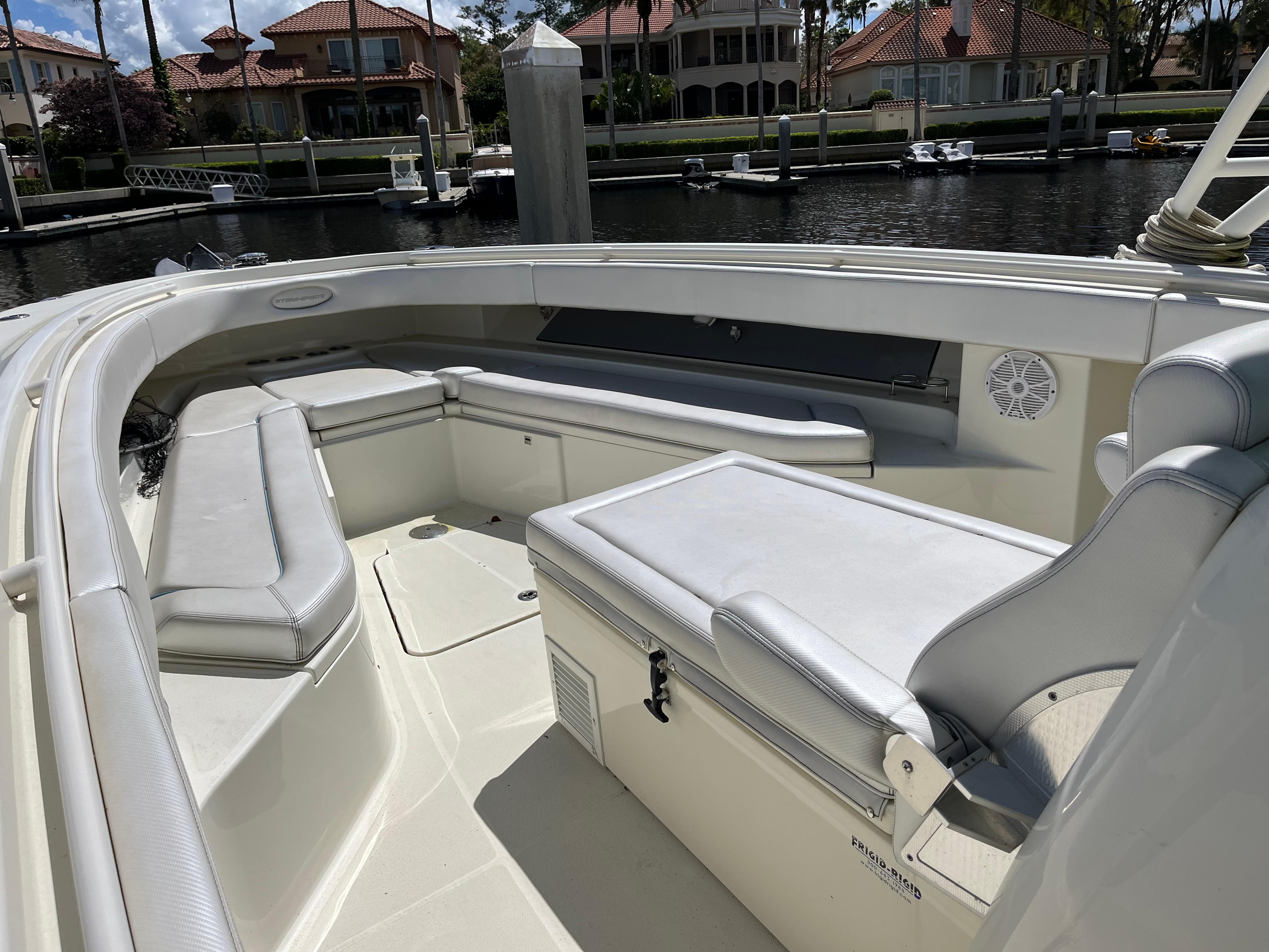 NAUTI TOY 42ft 2013 Hydra Sports Yacht For Sale Hargrave