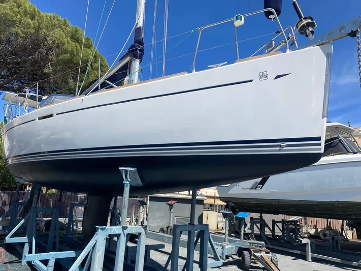  Yacht Photos Pics 2006 Dufour 34 Performance sailboat on stands, ready for maintenance.