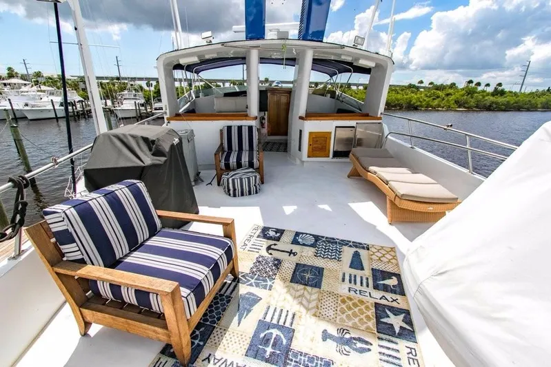 Timeless Yacht Photos Pics 