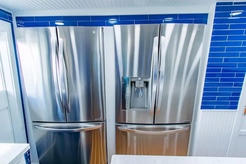 Timeless Yacht Photos Pics 