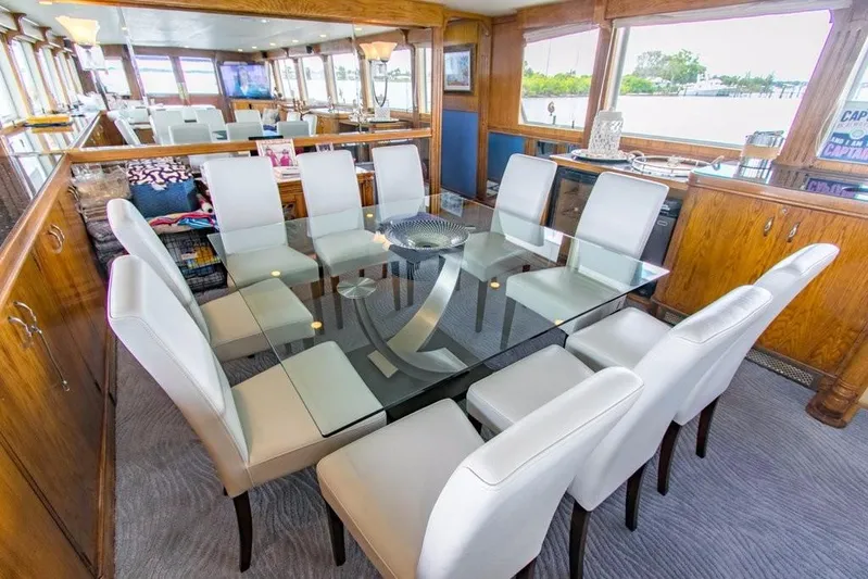 Timeless Yacht Photos Pics 