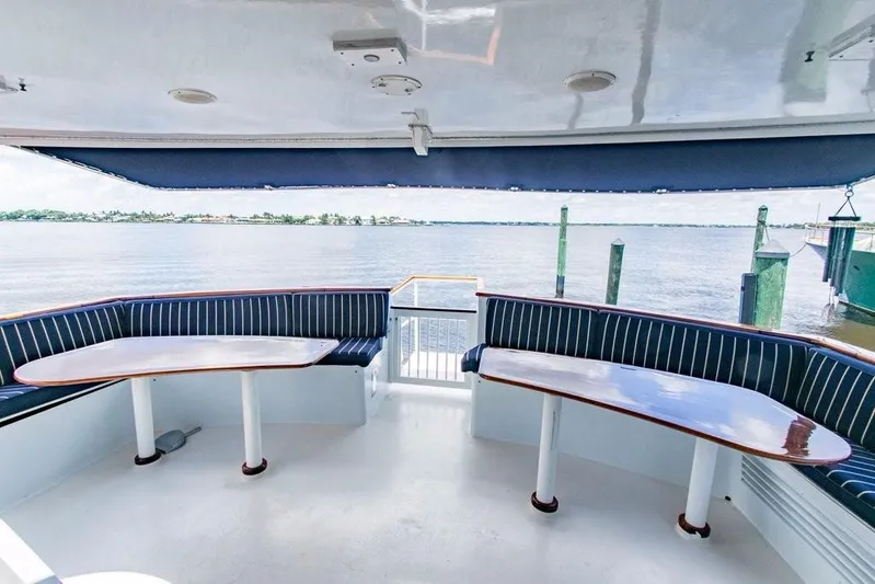 Timeless Yacht Photos Pics 