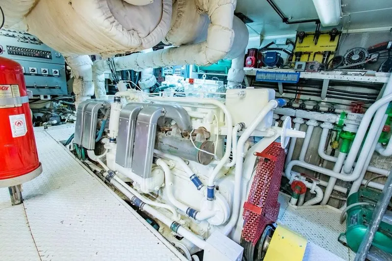 Timeless Yacht Photos Pics 