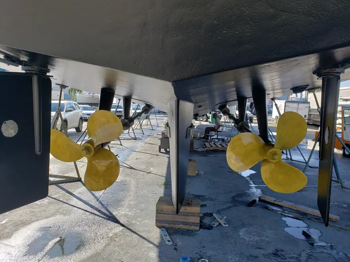 Timeless Yacht Photos Pics 