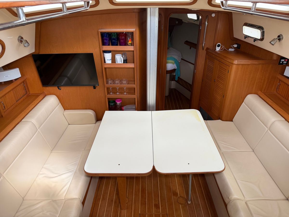 2005 Island Packet 45 