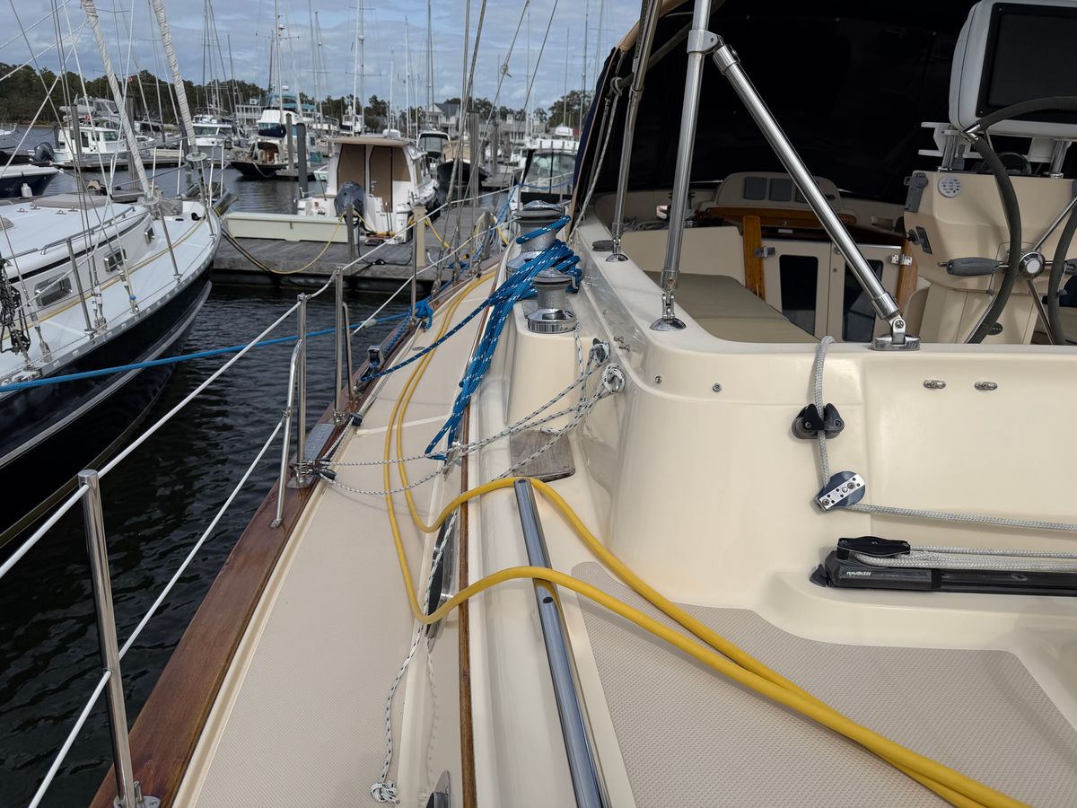 2005 Island Packet 45 