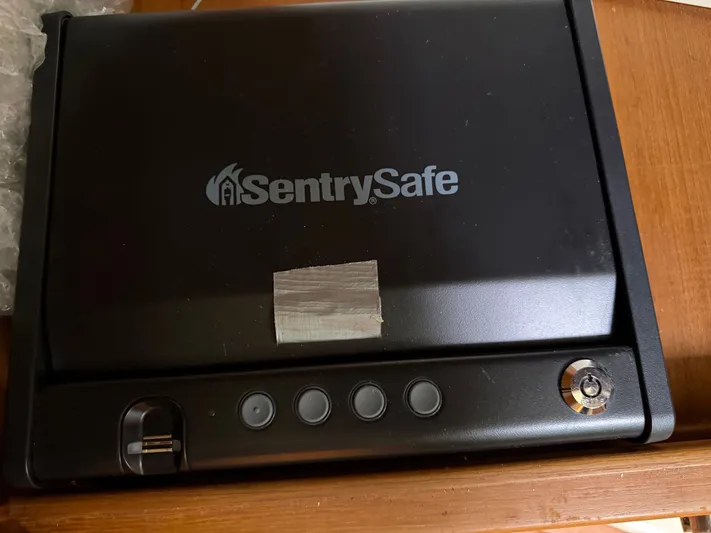 Sail La Vie Yacht Photos Pics 