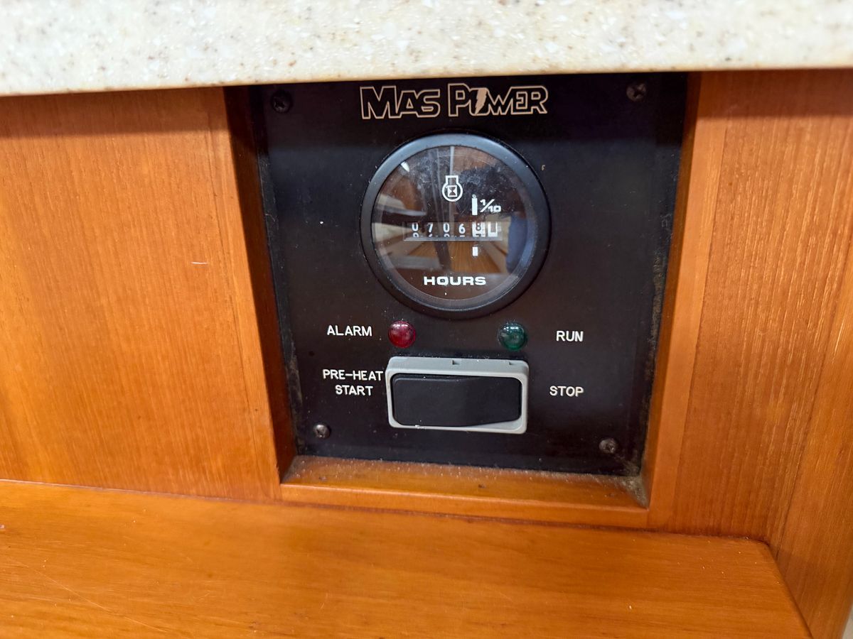 2005 Island Packet 45 