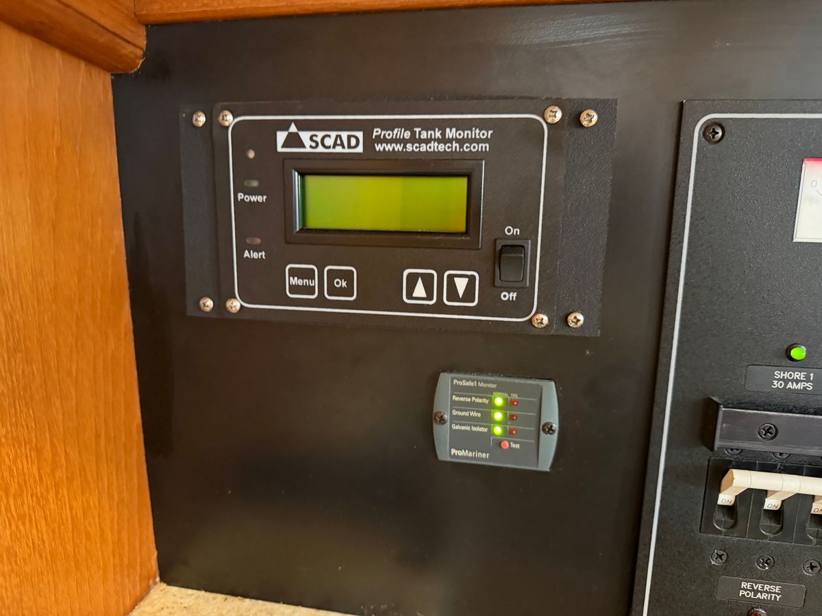 2005 Island Packet 45 