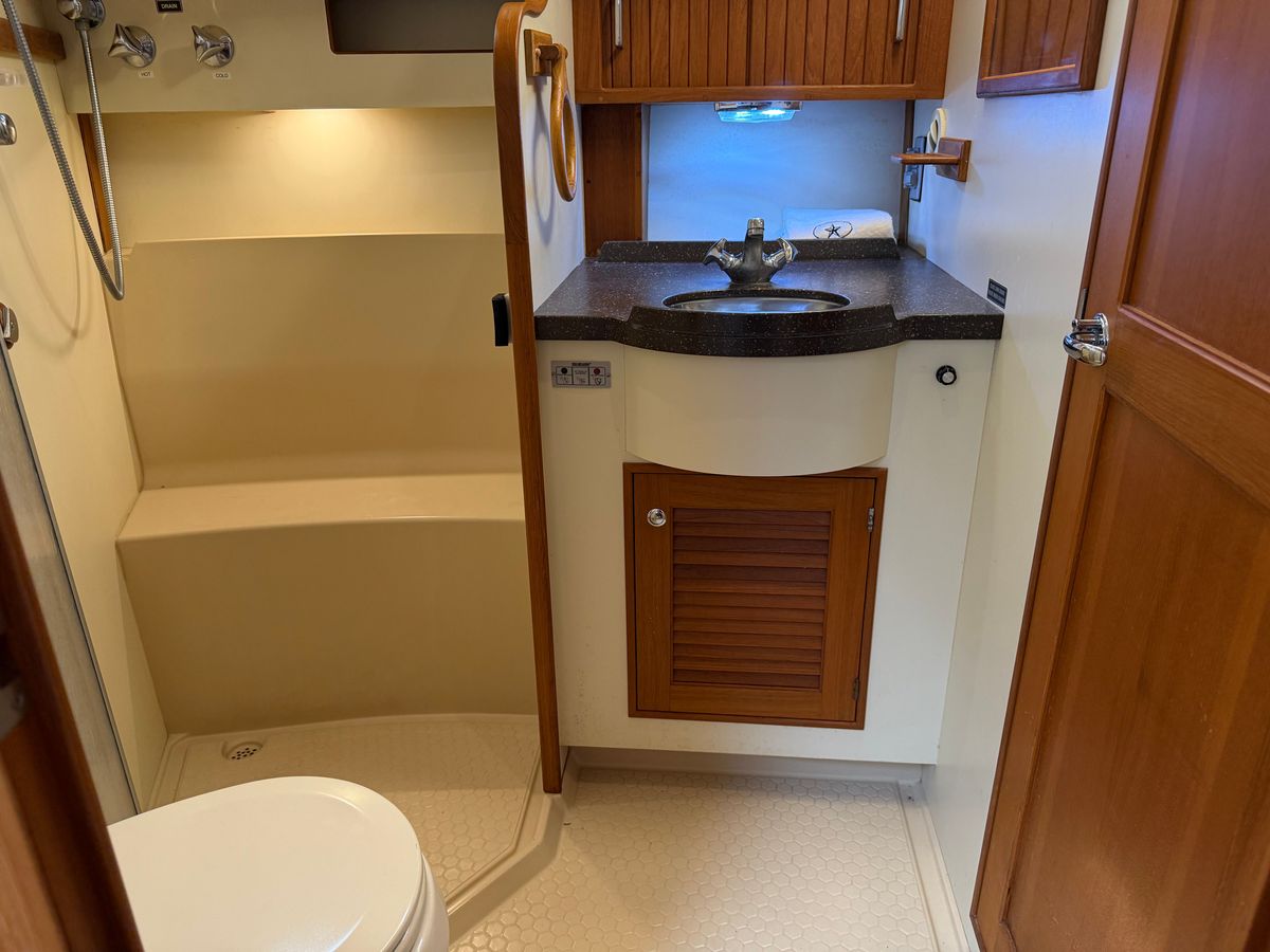 2005 Island Packet 45 