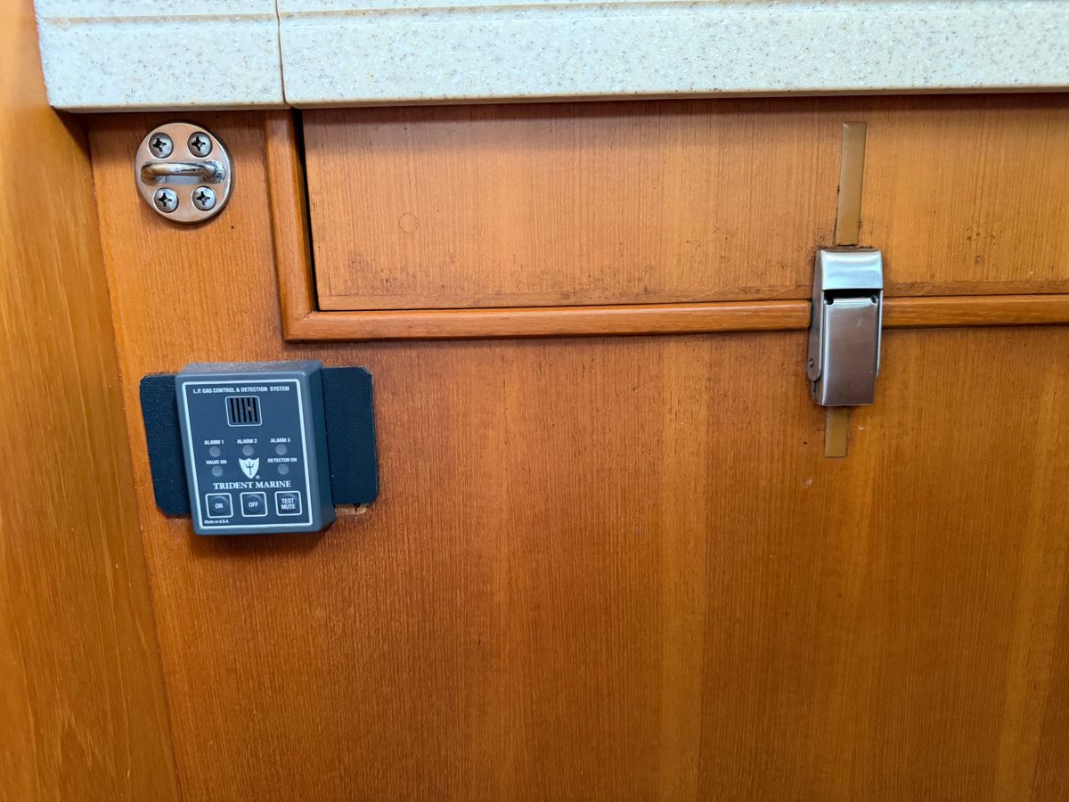 2005 Island Packet 45 