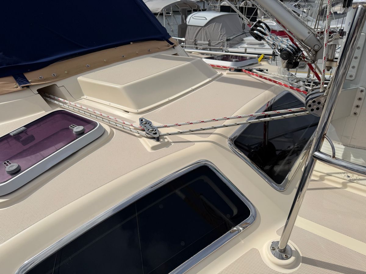 2005 Island Packet 45 