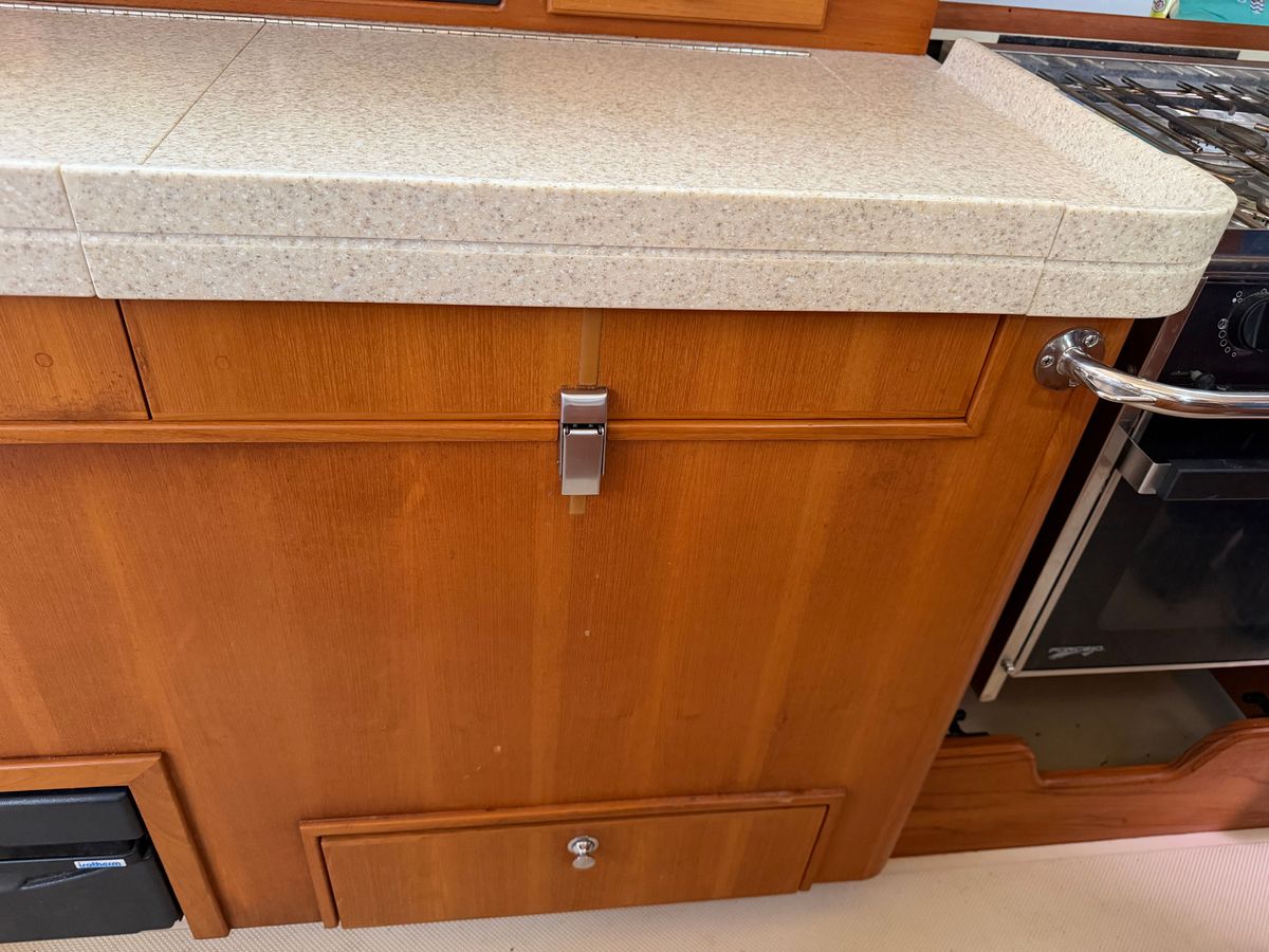 2005 Island Packet 45 