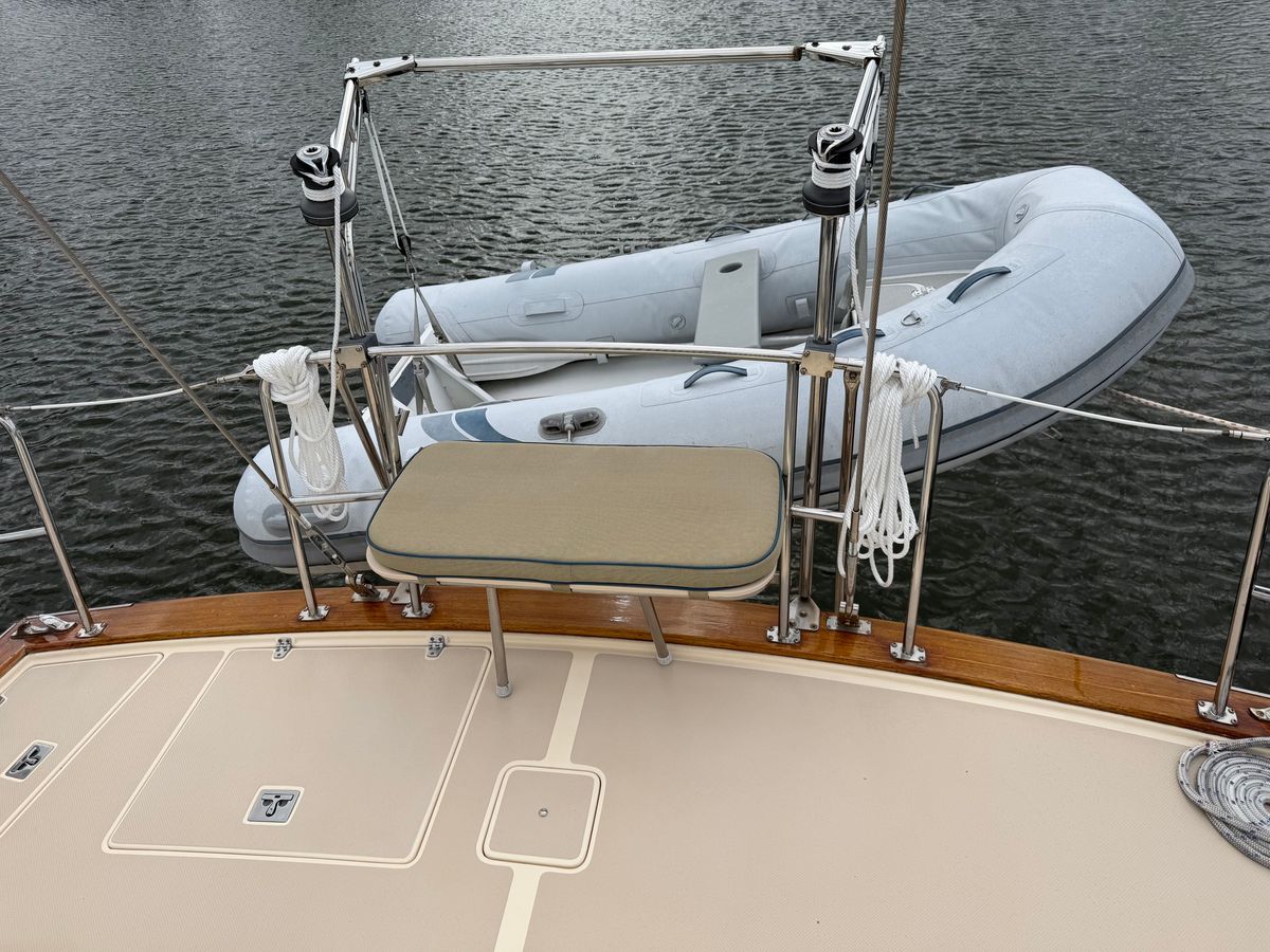 2005 Island Packet 45 