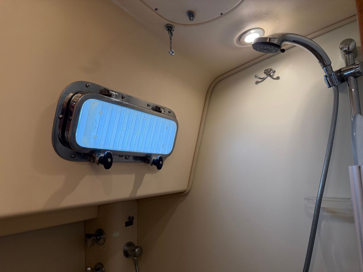 2005 Island Packet 45 