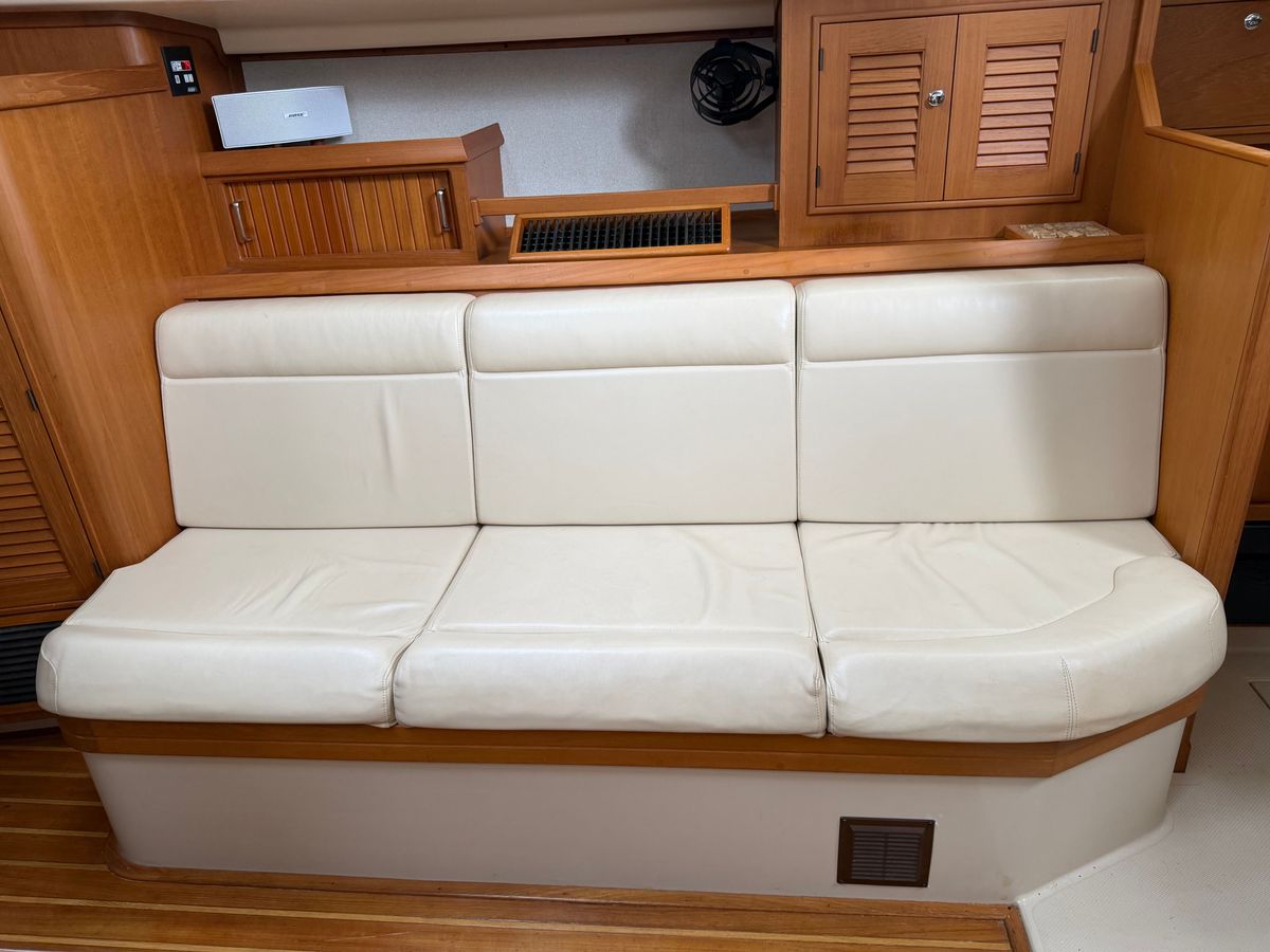 2005 Island Packet 45 