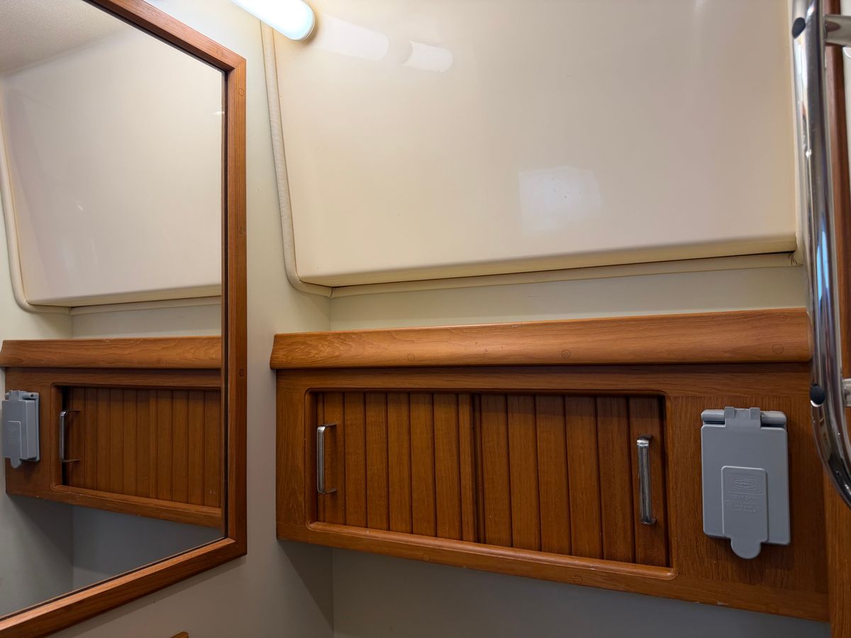 2005 Island Packet 45 