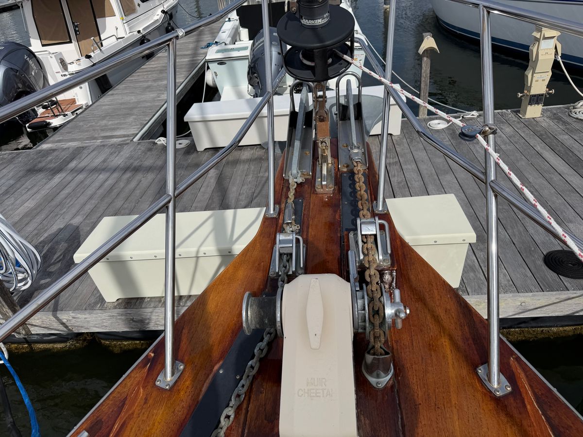 2005 Island Packet 45 