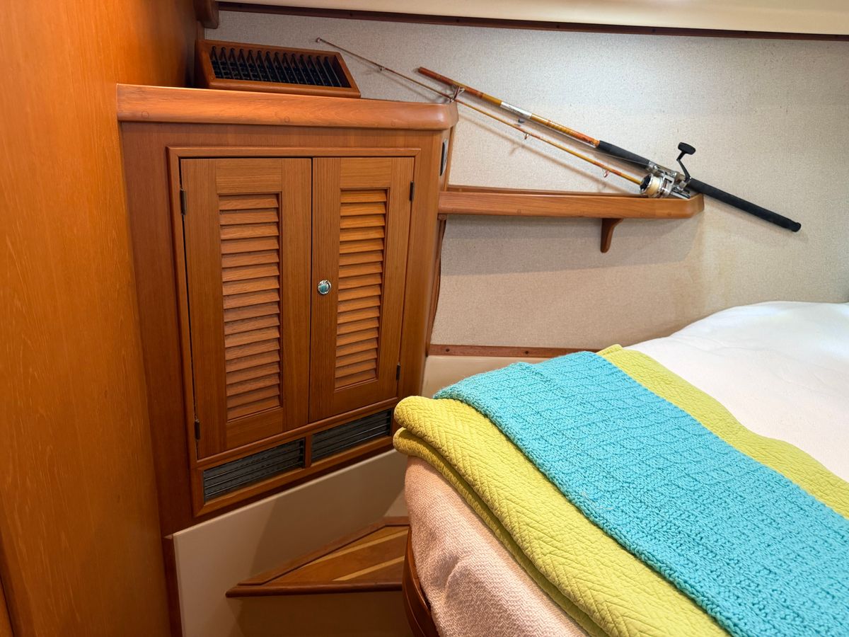 2005 Island Packet 45 