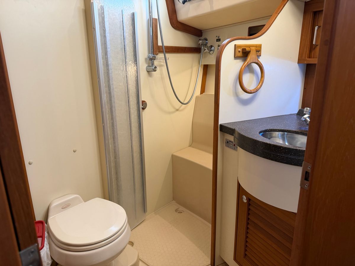 2005 Island Packet 45 