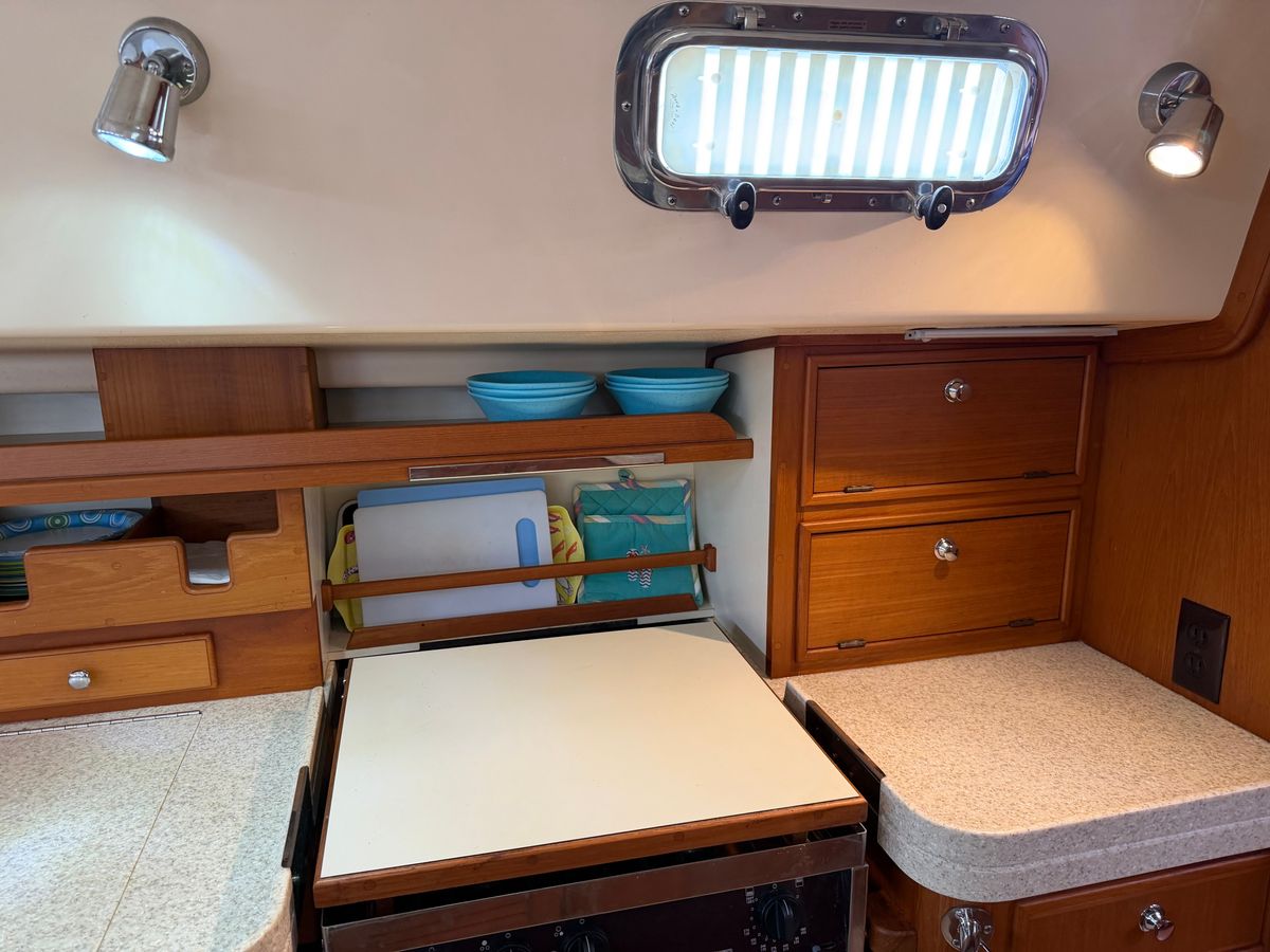 2005 Island Packet 45 