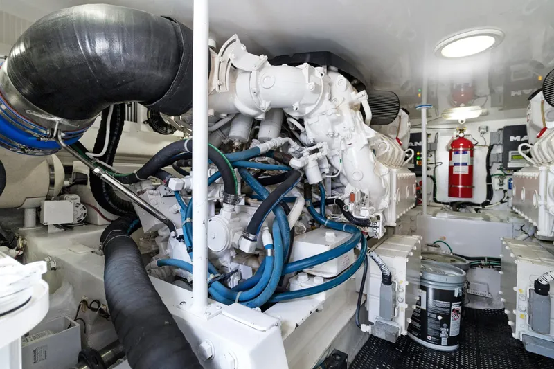 Lysea Lu Yacht Photos Pics Engine room facing port from entrance