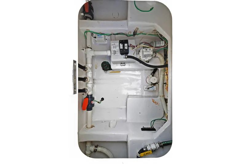 Lysea Lu Yacht Photos Pics Aft bilge