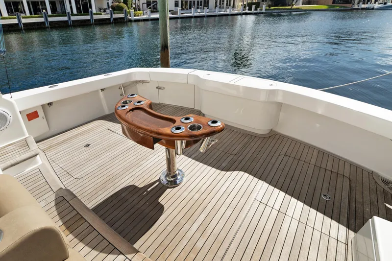 Lysea Lu Yacht Photos Pics Cockpit aft starboard view seated in mezzanine